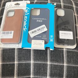 3 Case iPhone 13 X $25