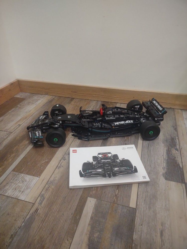 LEGO Technic Mercedes F1 Car
