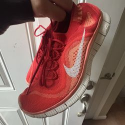 Women’s Nike Shoes (size 8) 