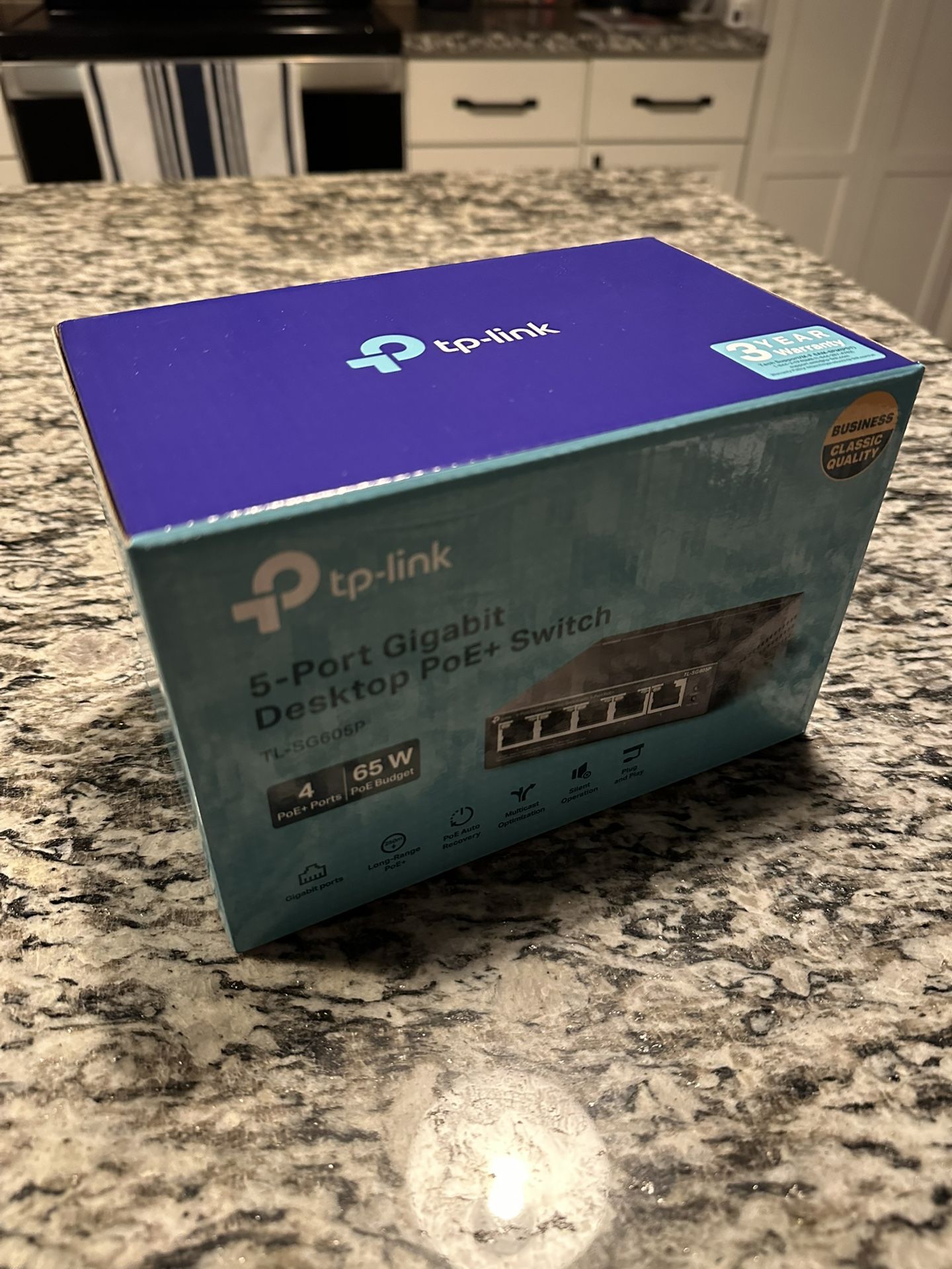 TP-Link 5 Port Gigabit PoE+ Switch