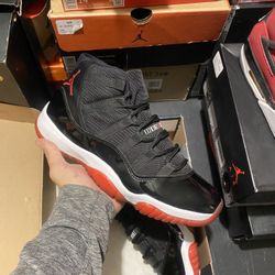 2012 Jordan Bred 11s size 10.5 USED But Clean