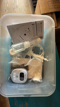 Ameda double breast pump - Free!