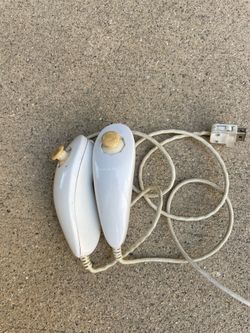Official OEM White Nintendo nunchuck for Nintendo Wii or Wii U pair of 2