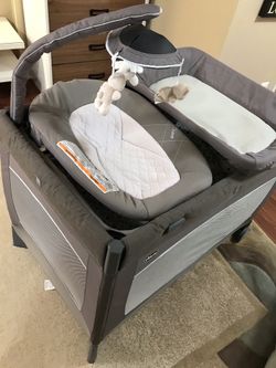 Chicco baby playard