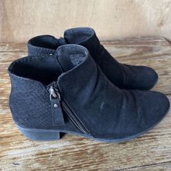 Women’s Boots 