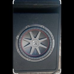 This is a Kicker CompVR 10-inch car audio subwoofer. 
Size: 10 inches (25 cm)
Power Handling: 400 watts RMS / 800 watts peak power 
Voice Coil: Dual V