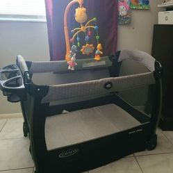 Play Pan **como Nuevo **incluye Cambiador De Pañal**CLEARWATER COMO NUEVO