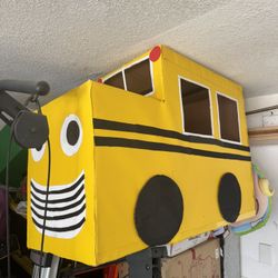 Cocomelon School Bus