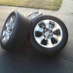 Set Rims And Tires 275/55R20 Dodge Ram 