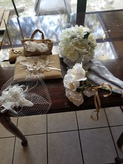 Wedding accessories