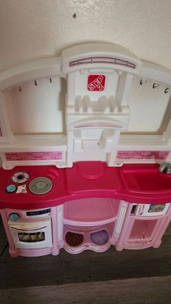 Step 2 play kitchen