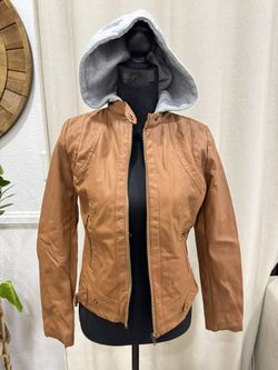 Women’s Jacket Small