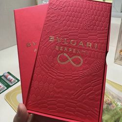 Official Gift Box of 10pcs Designer Brand BVLGARI Lucky Money Red Envelope