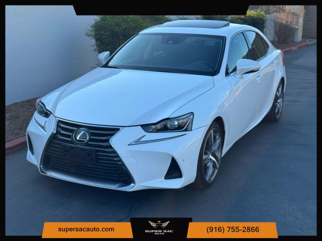 2017 Lexus IS