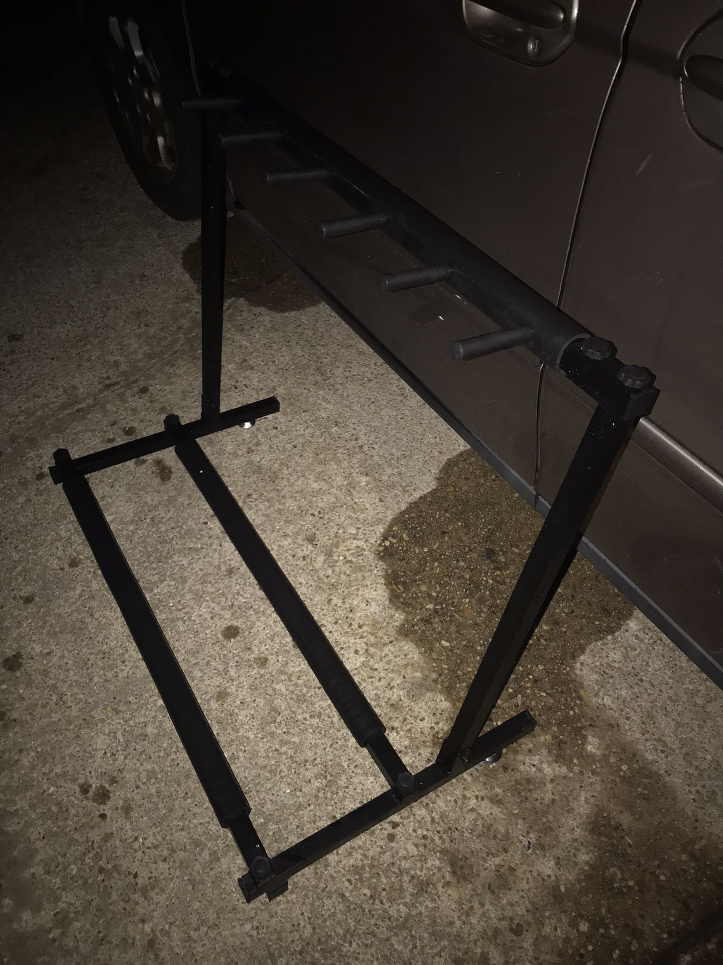 MultiGuitar Stand Only $30 Firm