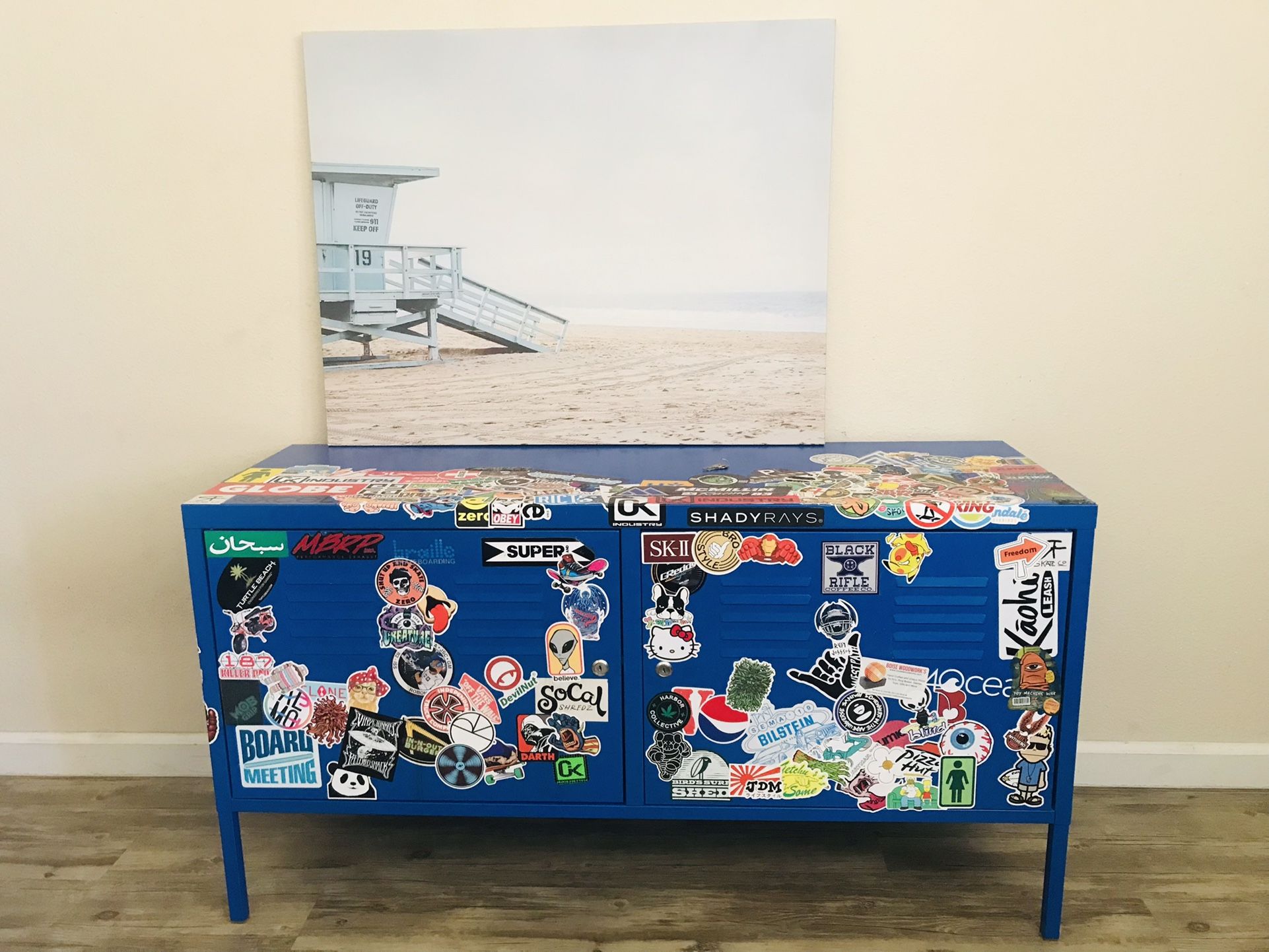 *IKEA FOOT LOCKER WITH KEYS*