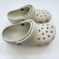 Cream Crocs Size 7 Women’s 
