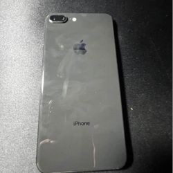 iPhone 8 Plus - Small Crack 