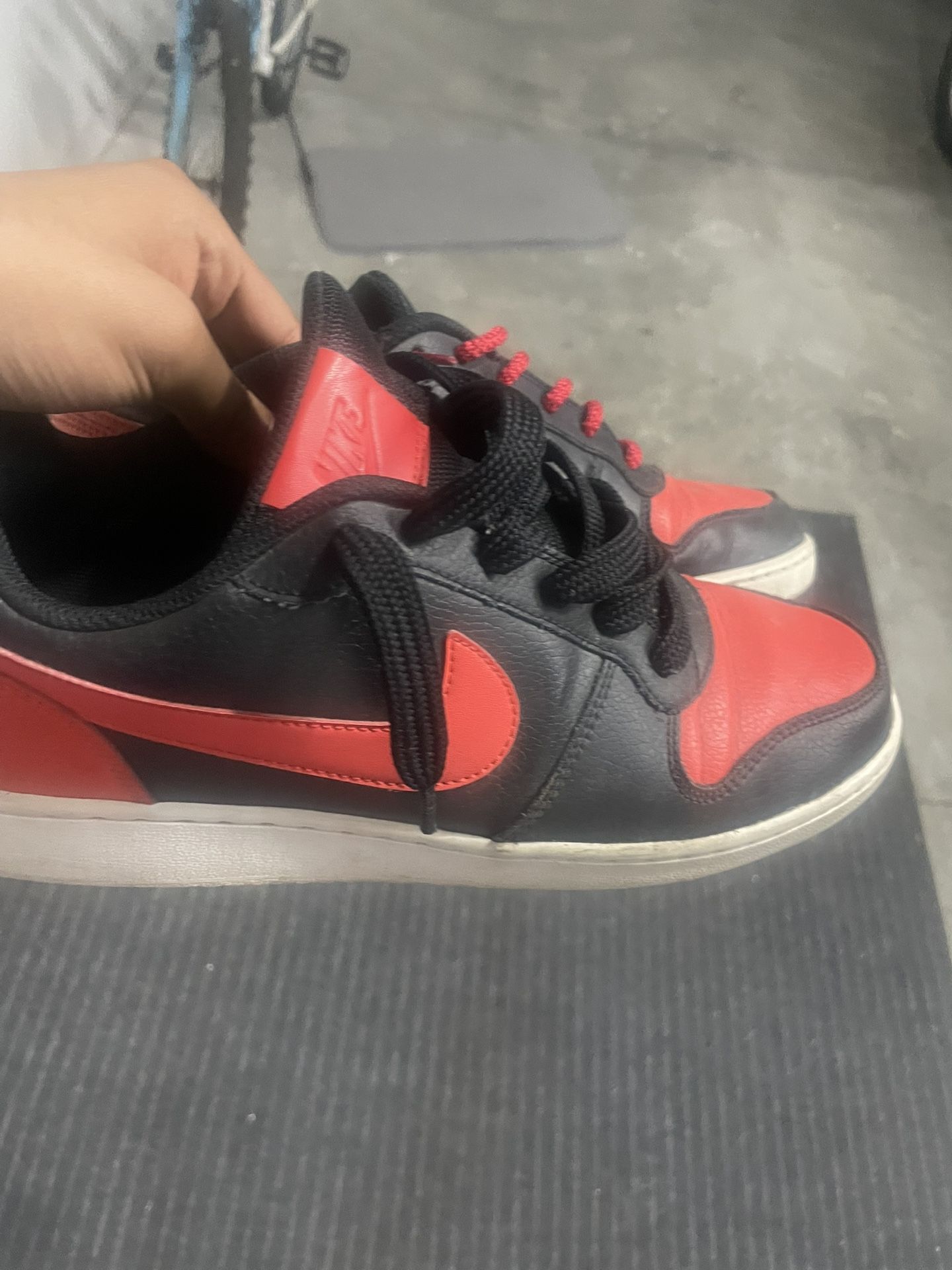 Nike shoes