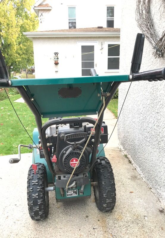 SnowBlower. Murray 8hp, 27””, electric start. 6 speeds forward, 2