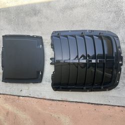 OEM- Ford Mustang GT500 Hood Vent & Rain Tray – 2020–2022 