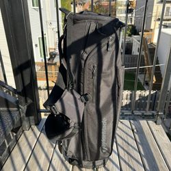 Brand new Taylormade flextech 4way Stand Black Golf Bag