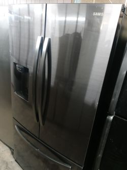 Samsung black stainless steel french door refrigerator - Free delivery