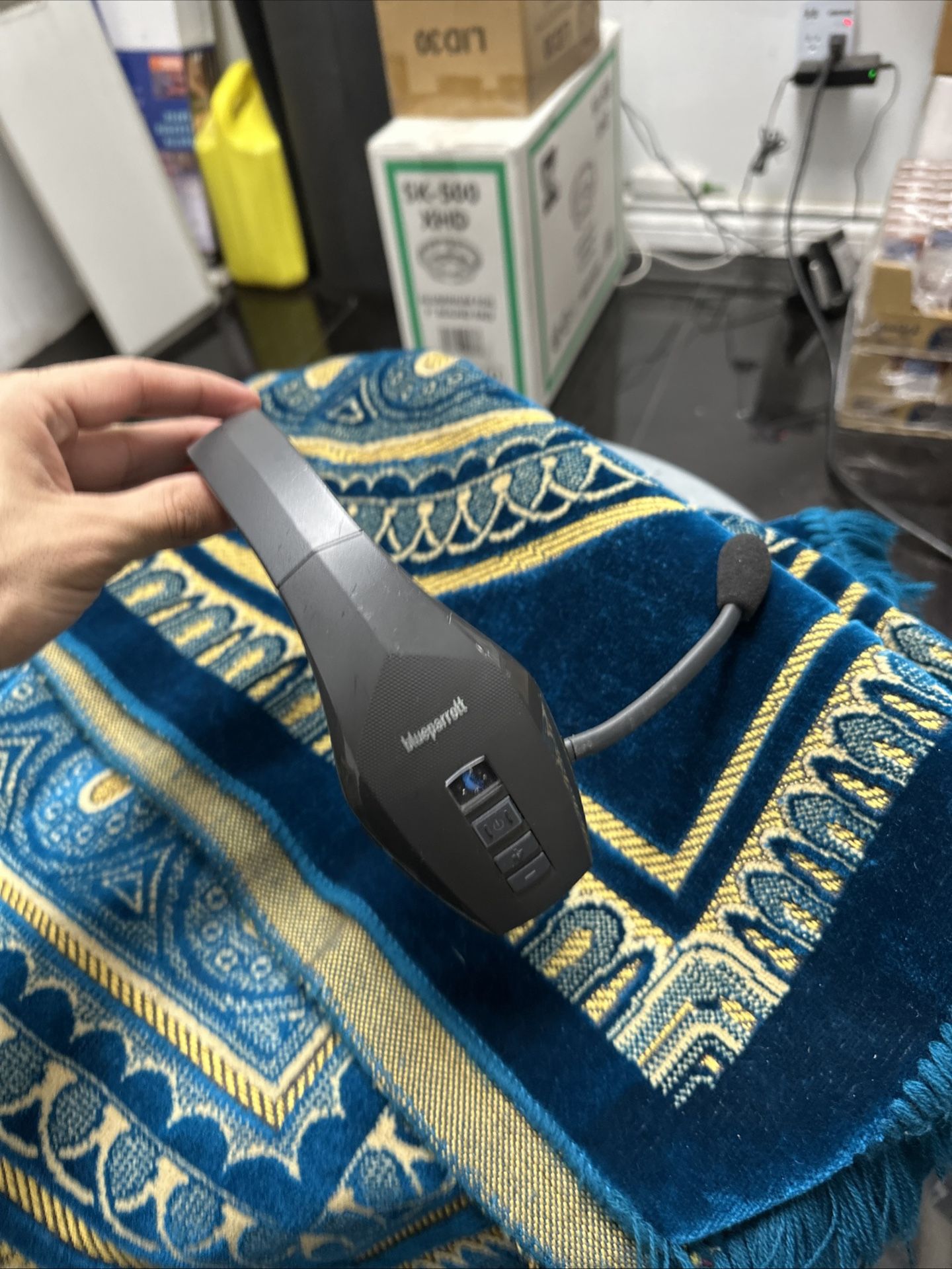 BlueParrott B550-XT Noise Canceling Bluetooth Headset