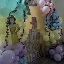Princess Arch Balloons 