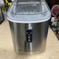 Ice Maker - Table Top Ice Maker