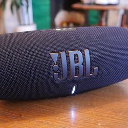 JBL Charge 5 SE Wireless Waterproof Speaker - Wi-Fi + Bluetooth Open Box