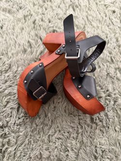 Wooden Platform Sandals with Black Leather Straps Size 6