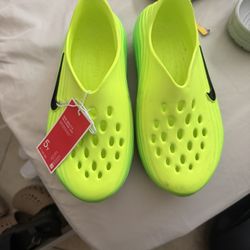 2025 Nike ReactX Rejuven8 'Green Strike'