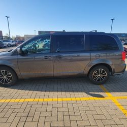 Dodge Caravan GT 2018