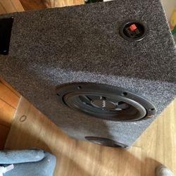 Speakers With Amplifier 