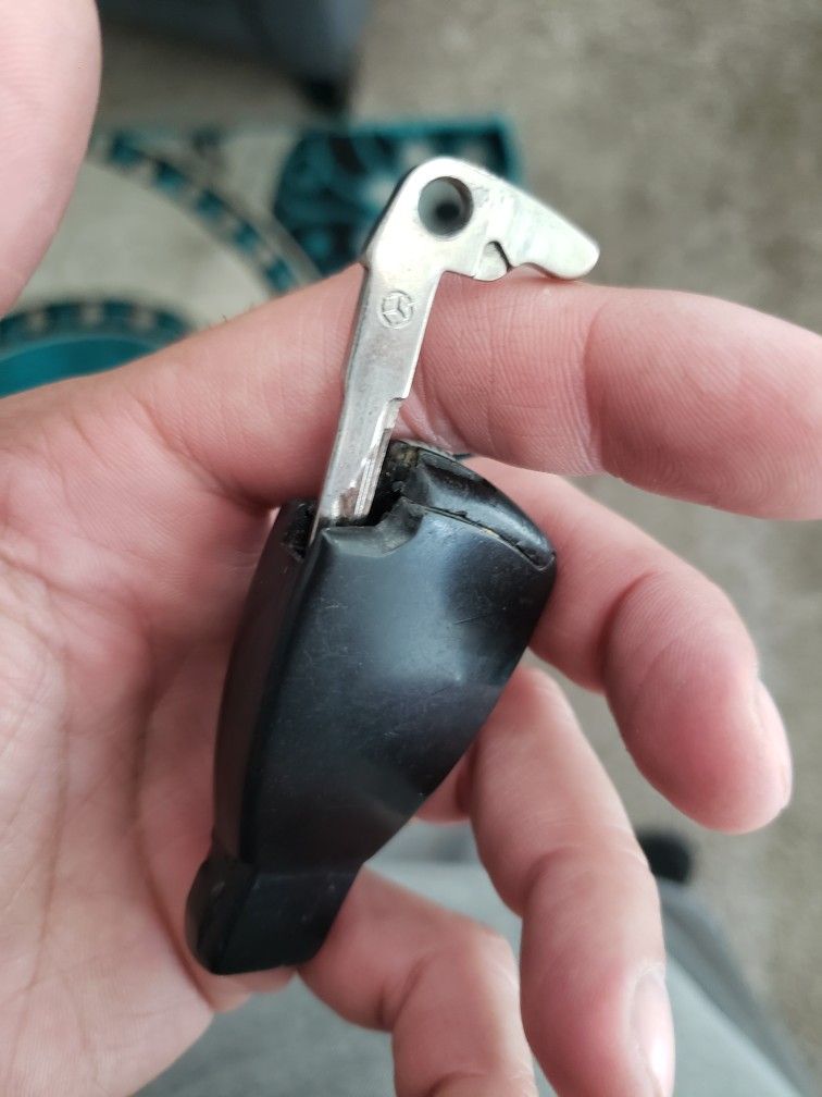 2003 Mercedes SUV Key Fob