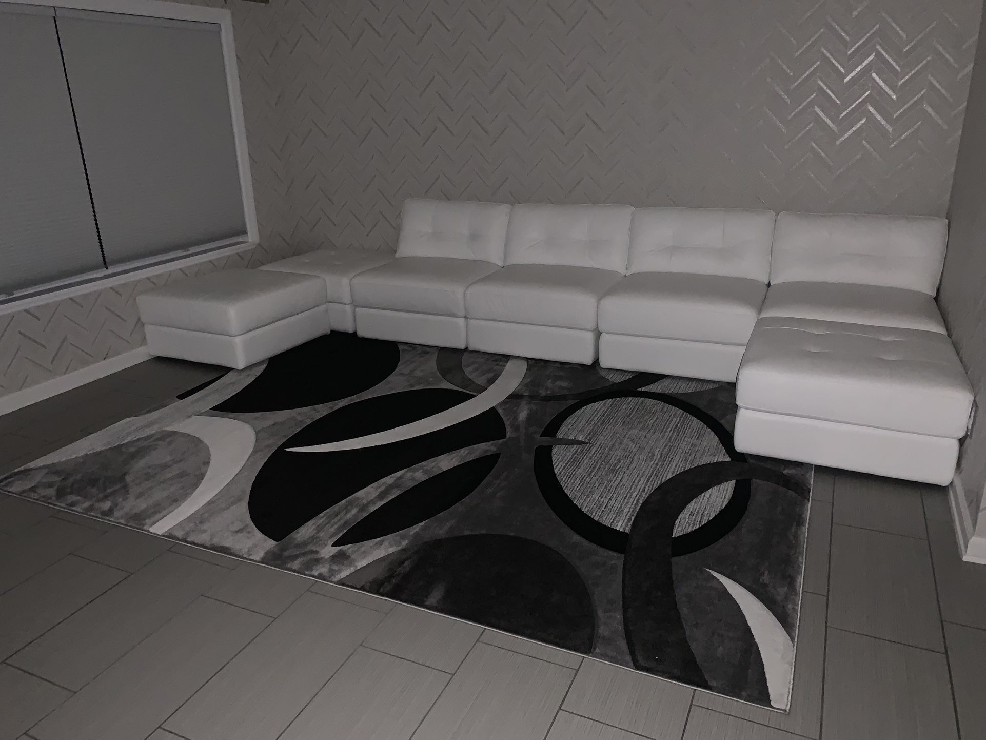 White Leather Sectional Sofa And Ottoman - Chateau D’Ax - 7 Piece