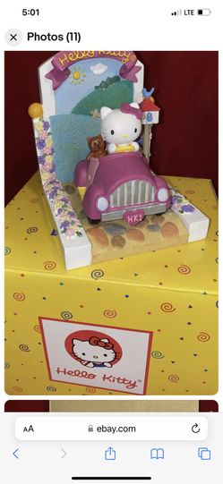 Hello Kitty Sunday driving