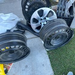 Toyota Rim Covers 