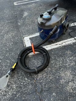 Aqua pro shampoo machine