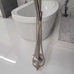 Free Standing Faucet 