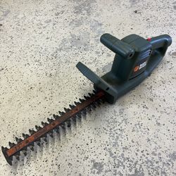 Electric Hedge Trimmer