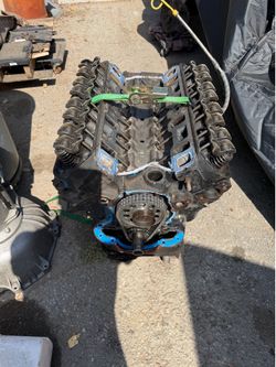 Ford 50oz 302 long block