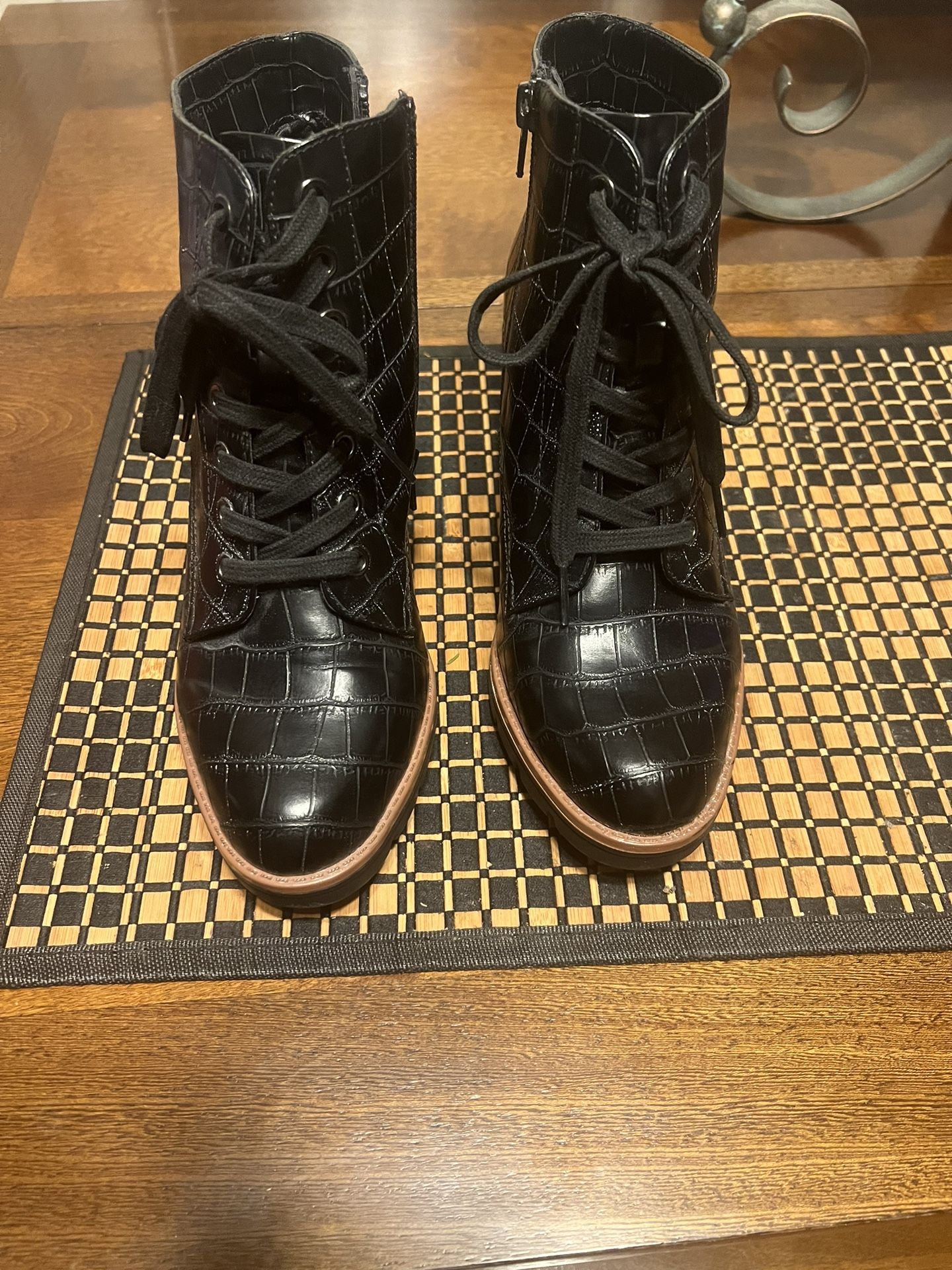 Naturalized Women Booties black 8 1/2