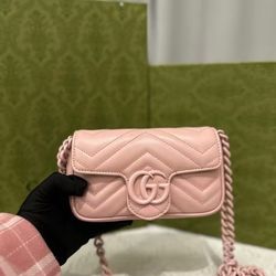 Gucci GG Marmont series double G finish resin crossbody bag
