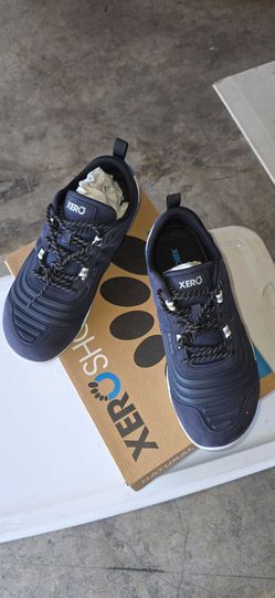 Training shoes. Xero. Size 11. Men