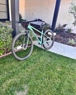 Specialized Mountain Bike
