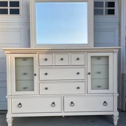 White Dresser With Mirror