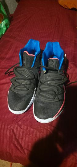 Kyrie 5 "Just Do It" Size 11