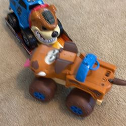 Chomper and Buster Toy D o g s.  Moves Makes Sounds 